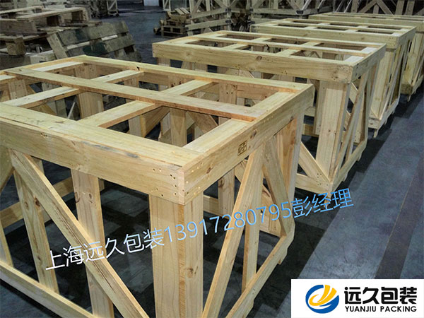 上海包裝木箱定制用防腐木更環(huán)保、更耐用