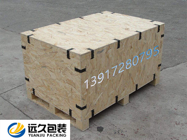 OSB板制作加工的卡扣木箱更防潮、更環(huán)保、更牢固